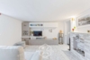 Attraktives Wohnhaus mit Umnutzungspotenzial zum MFH - Wohnzimmer