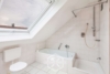 Geräumige 2 Zimmer Wohnung mit Balkon - Badezimmer