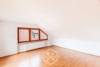 Geräumige 2 Zimmer Wohnung mit Balkon - Wohnzimmer