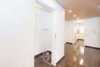 Moderne Eleganz: 3-Zimmer-Wohnung mit Balkon - Flur