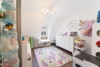 Sanierte 3,5-Zimmer-Maisonettewohnung mit Balkon - Schlafzimmer