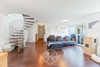 Sanierte 3,5-Zimmer-Maisonettewohnung mit Balkon - Wohnzimmer