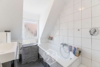 Sanierte 3,5-Zimmer-Maisonettewohnung mit Balkon - Badezimmer