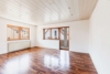 Großzügige 5-Zimmer-Wohnung in grüner Oase - Wohnzimmer