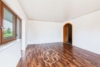 Großzügige 5-Zimmer-Wohnung in grüner Oase - Wohnzimmer