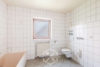 Großzügige 5-Zimmer-Wohnung in grüner Oase - Badezimmer