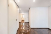 Bezugsfertig: 3-Zimmer-Wohnung mit Balkon in moderner Eleganz - Flur