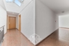 Frei werdende 2-Zimmer-Wohnung mit Loggia - Wohnungseingang