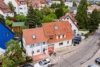 Clever investieren: EFH mit Terrasse und Vermietungspotenzial - Außenansicht