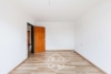 3-Zimmer-Wohnung im Erdgeschoss mit Balkon - Schlafzimmer