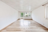 3-Zimmer-Wohnung im Erdgeschoss mit Balkon - Wohnzimmer