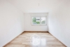 3-Zimmer-Wohnung im Erdgeschoss mit Balkon - Schlafzimmer
