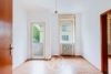 WG-geeignete Wohnung – renovierungsbedürftig mit Potenzial - Zimmer 3