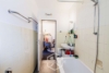 Teilmöblierte 2-Zimmer-Wohnung im Erdgeschoss - Badezimmer