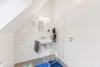 WG-Zimmer in kernsaniertem Stadthaus - Badezimmer