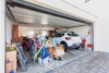 Modernes Einfamilienhaus mit Gartenparadies - Garage