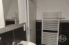Helle 1 Zimmer Wohnung mit großer Terrasse - Badezimmer