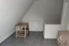 Helle 1 Zimmer Wohnung mit großer Terrasse - Schlafzimmer