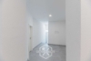 Helle 1 Zimmer Wohnung mit großer Terrasse - OG Flur