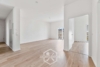 Geräumige Wohnung mit großem Balkon - Wohnzimmer