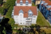 Hochwertig kernsaniert: 2-Zimmer-Terrassenwohnung - Außenansicht