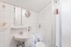 Platz für Ideen: 4-Zimmer-DG-Wohnung - 2. Badezimmer
