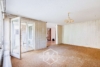Barrierefreie 3,5-Zimmer-Wohnung mit großer Terrasse – ideal für Familien oder Senioren - Wohnzimmer