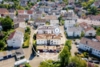 Altersgerechtes Wohnen im Hochparterre – 3,5 Zimmer mit Balkon & Garage - Außenansicht