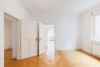 Altbaucharme in Bestlage - Deckenhöhe zum Verlieben - Zimmer 1