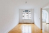 Altbaucharme in Bestlage - Deckenhöhe zum Verlieben - Zimmer 3