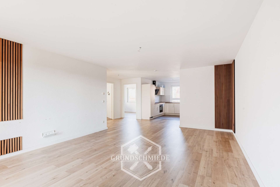 Geräumige Wohnung mit großem Balkon, 72379 Hechingen, Wohnung