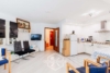 Provisionsfrei: 2-Zimmer-Erdgeschosswohnung mit Terrasse - Wohn- und Essbereich