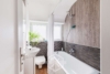 Möblierte 2-Zimmer-Wohnung mit Weitblick - Badezimmer