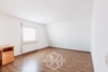 Praktische 3-Zimmer-Wohnung in Ludwigsburg-Oßweil - Zimmer 1