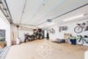Architektur trifft Lebensqualität- Hochwertiges Traumhaus für Familien - Garage
