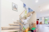 Architektur trifft Lebensqualität- Hochwertiges Traumhaus für Familien - Treppenaufgang OG