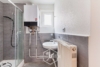 Renovierte Erdgeschosswohnung mit Terrasse - Badezimmer
