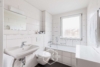 Moderne Maisonette Wohnung mit zwei Terrassen - Badezimmer