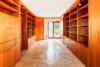 Architektur und Natur vereint – Exklusives Haus mit Einliegerwohnung - EG Ankleidezimmer