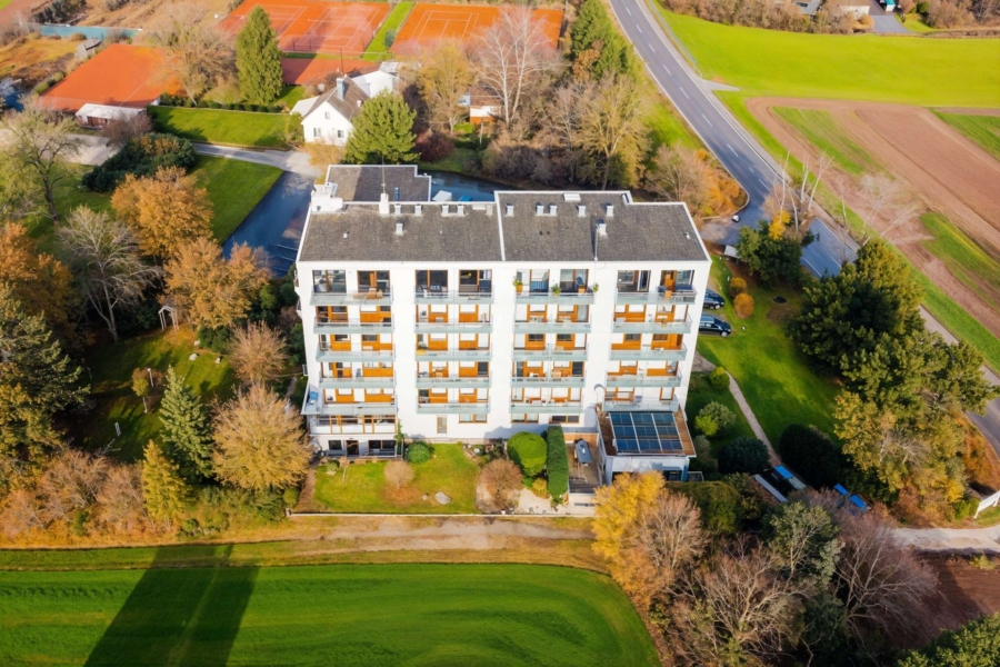 Investieren mit Aussicht: Komplett möblierte Apartments und Gewerbeflächen, 73760 Ostfildern, Mehrfamilienhaus