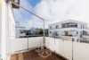 Sonnig. Großzügig. Bezugsfrei. – 5,5 Zimmer mit Südbalkon und Carport - Balkon