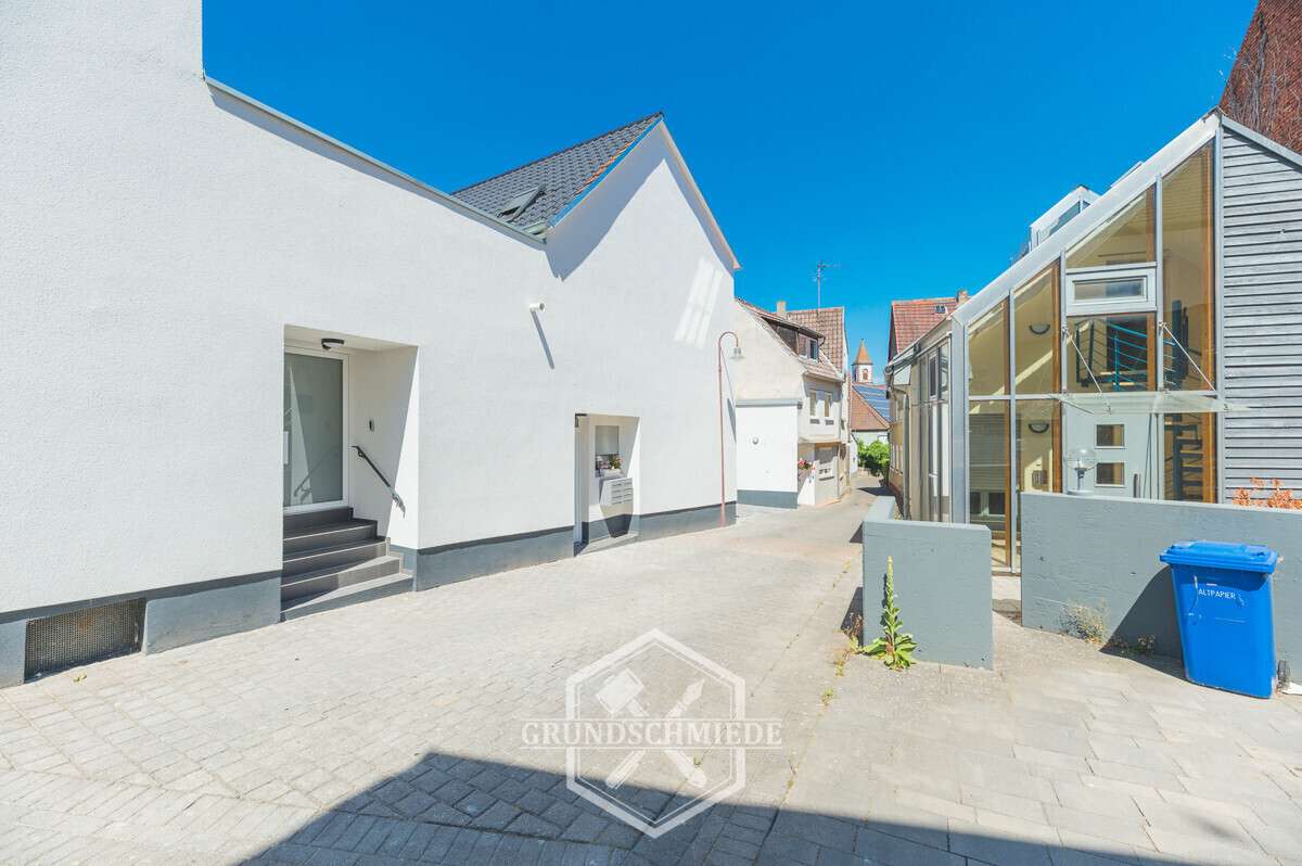 Vollständig renovierte 2 Zimmer Wohnung mit Balkon - Foto 5