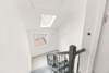 Kernsanierte 2,5 Zimmer Wohnung - Treppenhaus