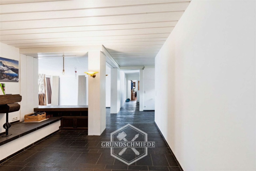 Wohnen, Arbeiten, Entspannen – Maisonette mit XXL-Terrasse & Sauna, 70329 Stuttgart, Maisonettewohnung