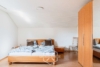 Sichern Sie sich 6 % Rendite - 4-Zimmer-Wohnung in Eutingen - Schlafzimmer