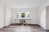 Erstbezug nach Renovierung: 4 Zimmer, neue EBK und Terrasse - Kinderzimmer