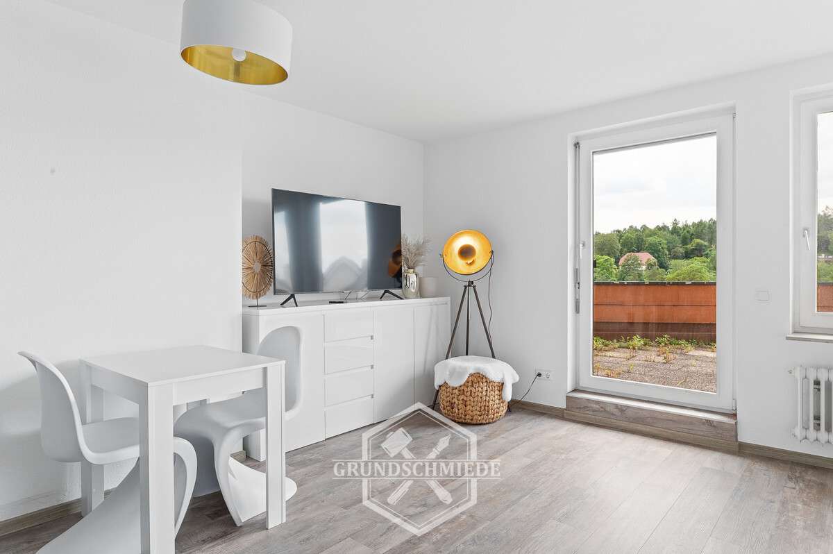 Vollmöblierte 1,5-Zimmer-Wohnung mit großem Balkon - Photo 3