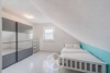 Wohnen mit Weitblick: Exklusive Maisonette mit Burgblick & großer Terrasse - OG. Schlafzimmer