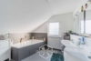 Wohnen mit Weitblick: Exklusive Maisonette mit Burgblick & großer Terrasse - Badezimmer