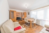 Möblierte 3-Zimmer-Wohnung mit Balkon - Wohnzimmer